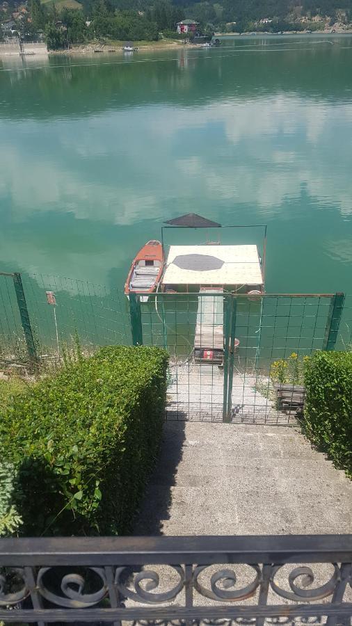 Lake House Novi Pazar Bagian luar foto