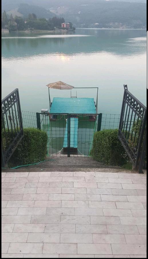 Lake House Novi Pazar Bagian luar foto