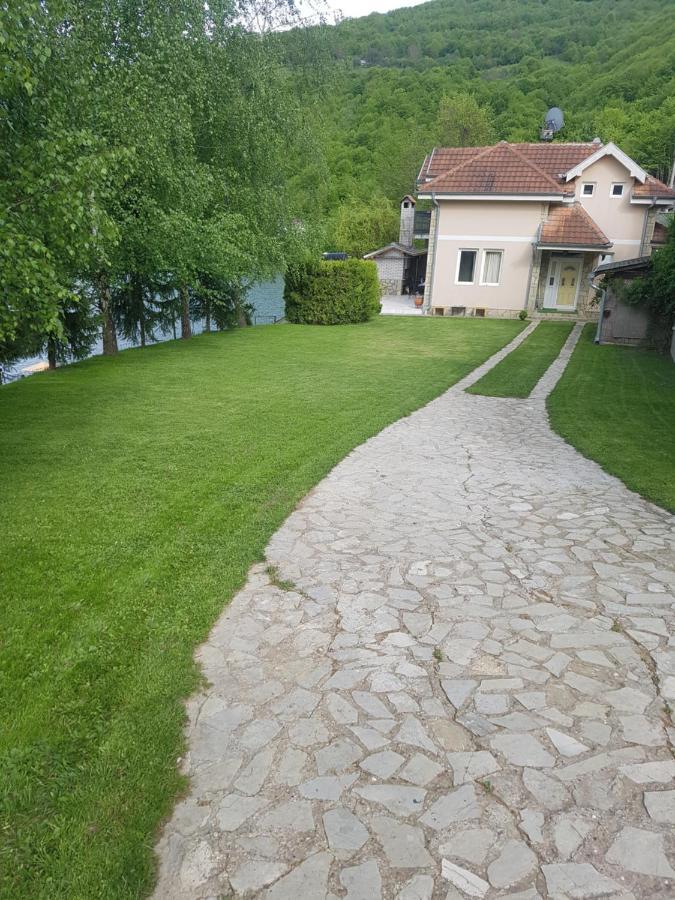 Lake House Novi Pazar Bagian luar foto