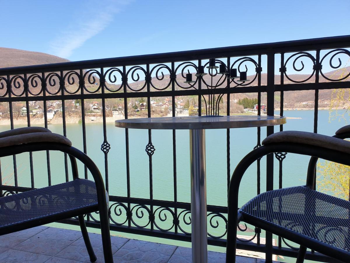 Lake House Novi Pazar Bagian luar foto
