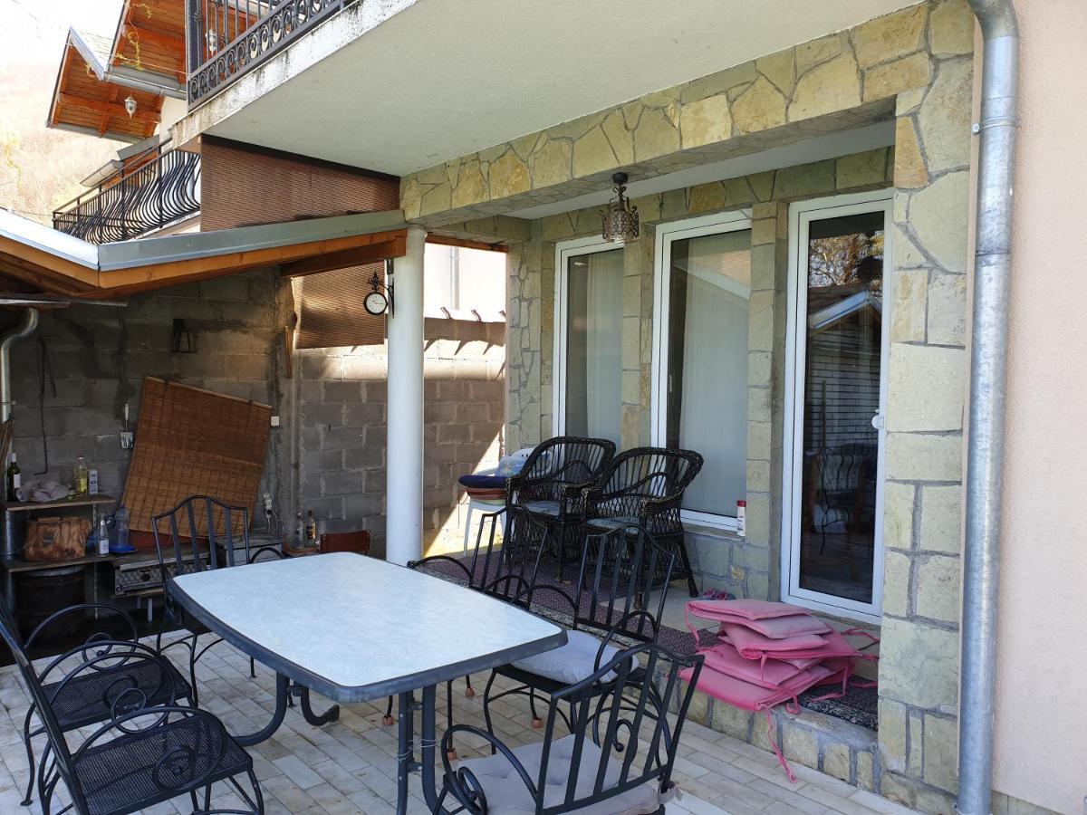 Lake House Novi Pazar Bagian luar foto